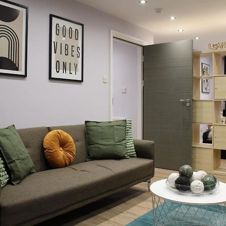 לונדון 5 Star Apartment מראה חיצוני תמונה