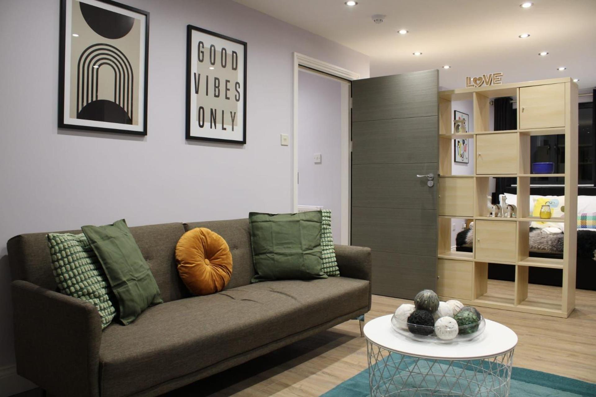 לונדון 5 Star Apartment מראה חיצוני תמונה